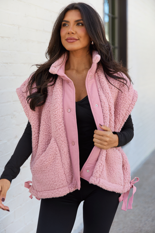 Clo Mauve Sherpa Oversized Vest SALE