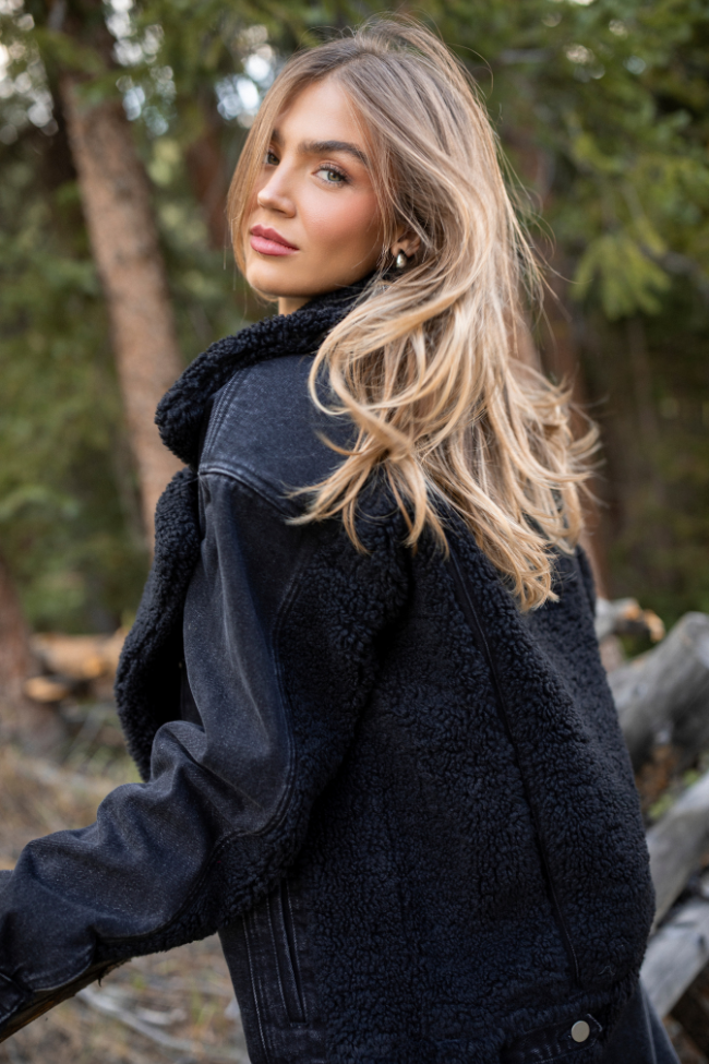 Picking Sides Black Wash Sherpa Detail Oversized Denim Jacket SALE - Image 2